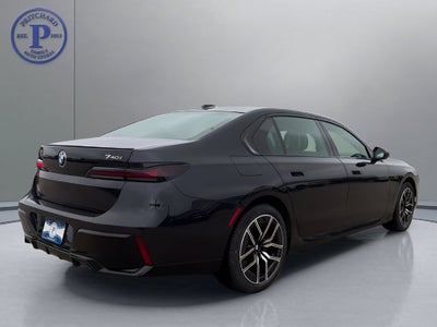 2026 BMW 7 Series 740i xDrive