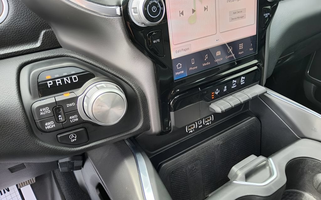 2025 RAM 1500 Laramie