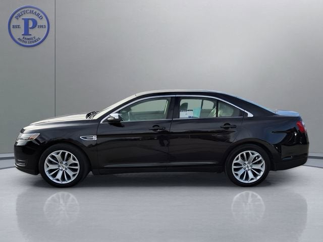 2019 Ford Taurus Limited