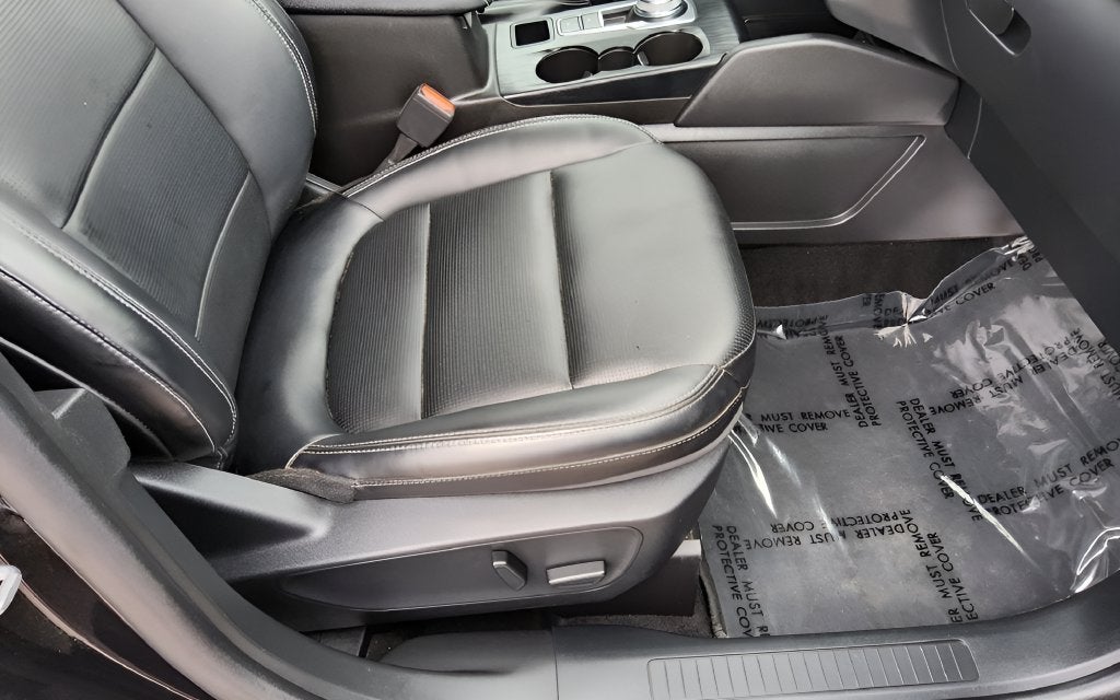 2025 Ford Escape Platinum