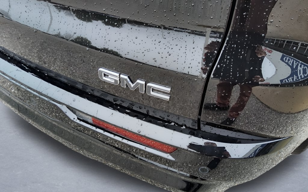 2027 GMC Acadia Denali Ultimate