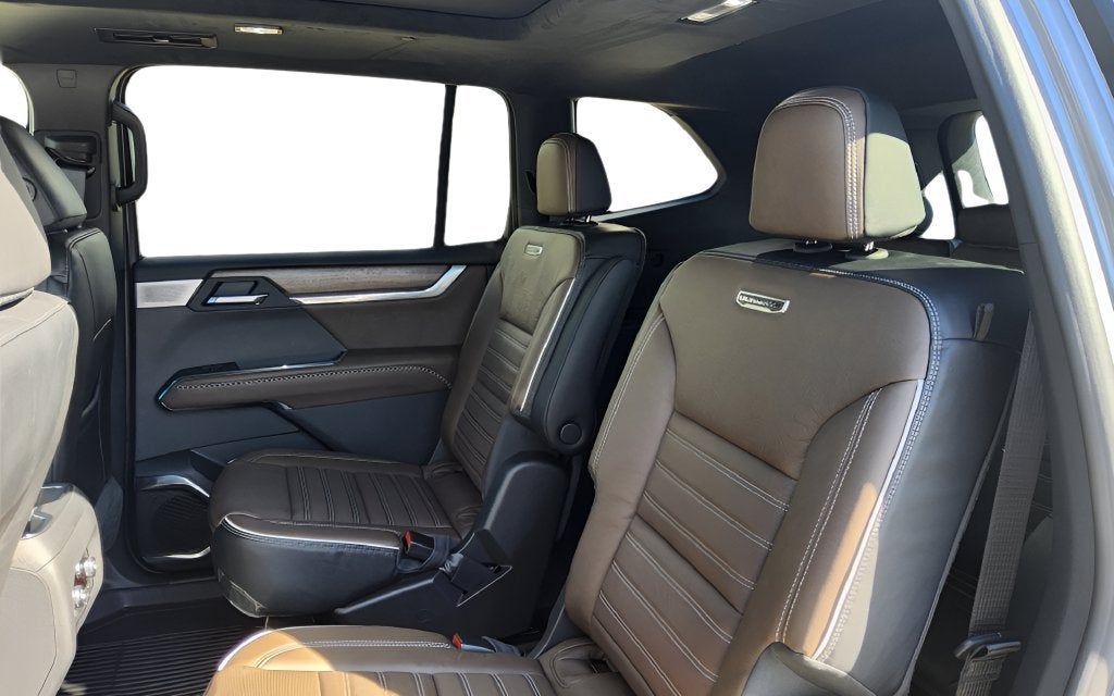 2027 GMC Acadia Denali Ultimate