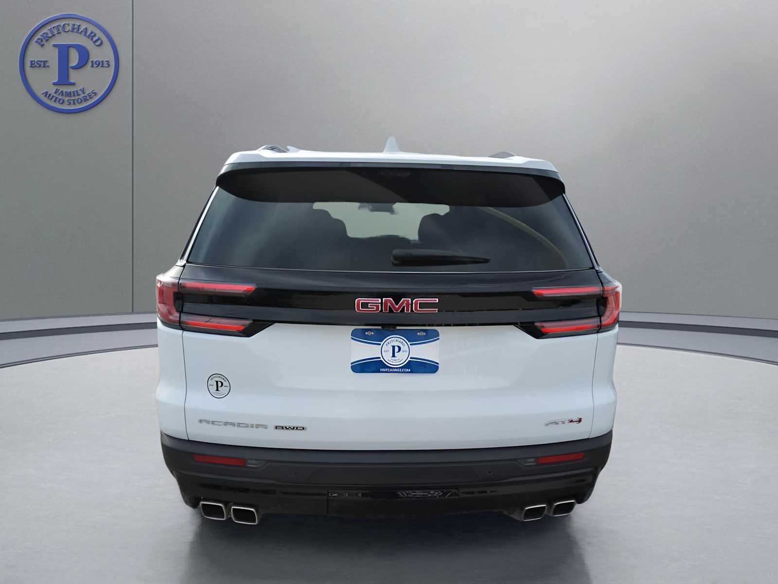 2024 GMC Acadia AT4
