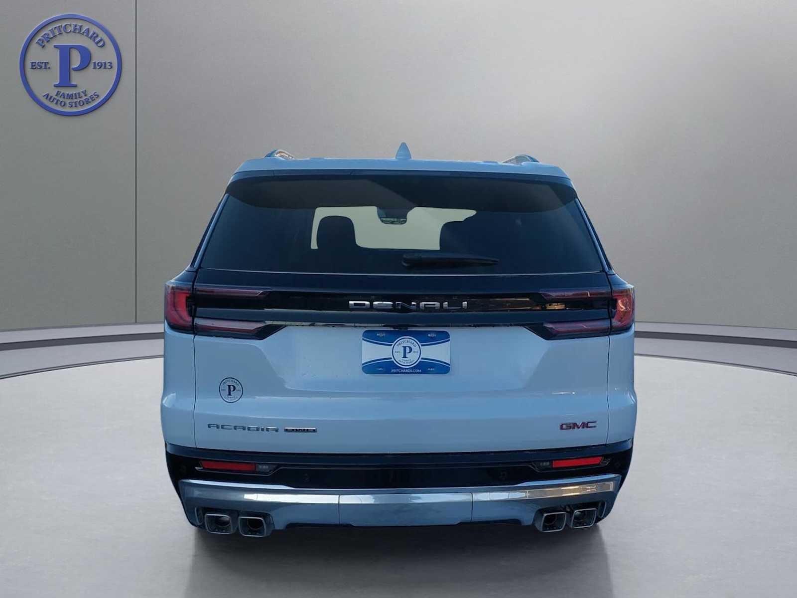 2026 GMC Acadia Denali