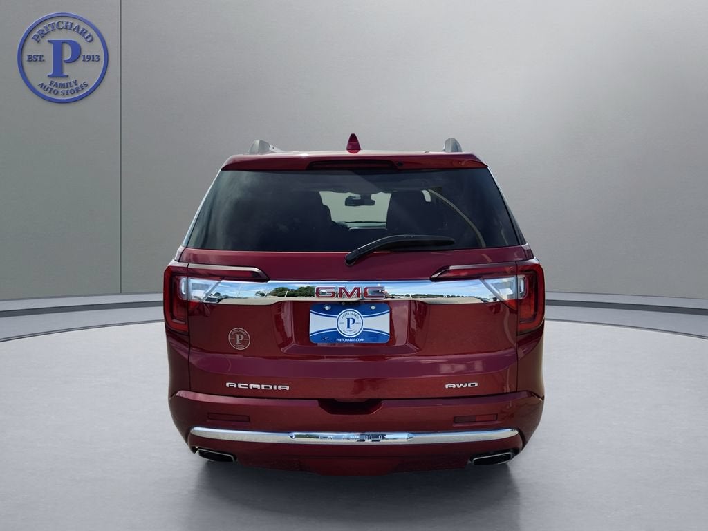 2023 GMC Acadia Denali