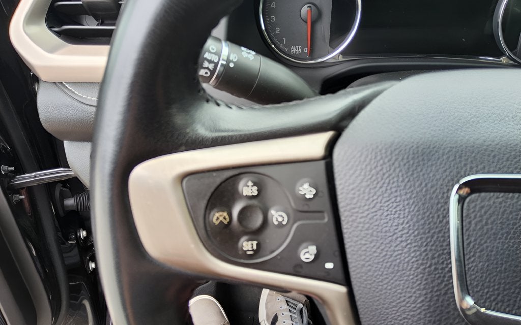 2022 GMC Acadia Denali