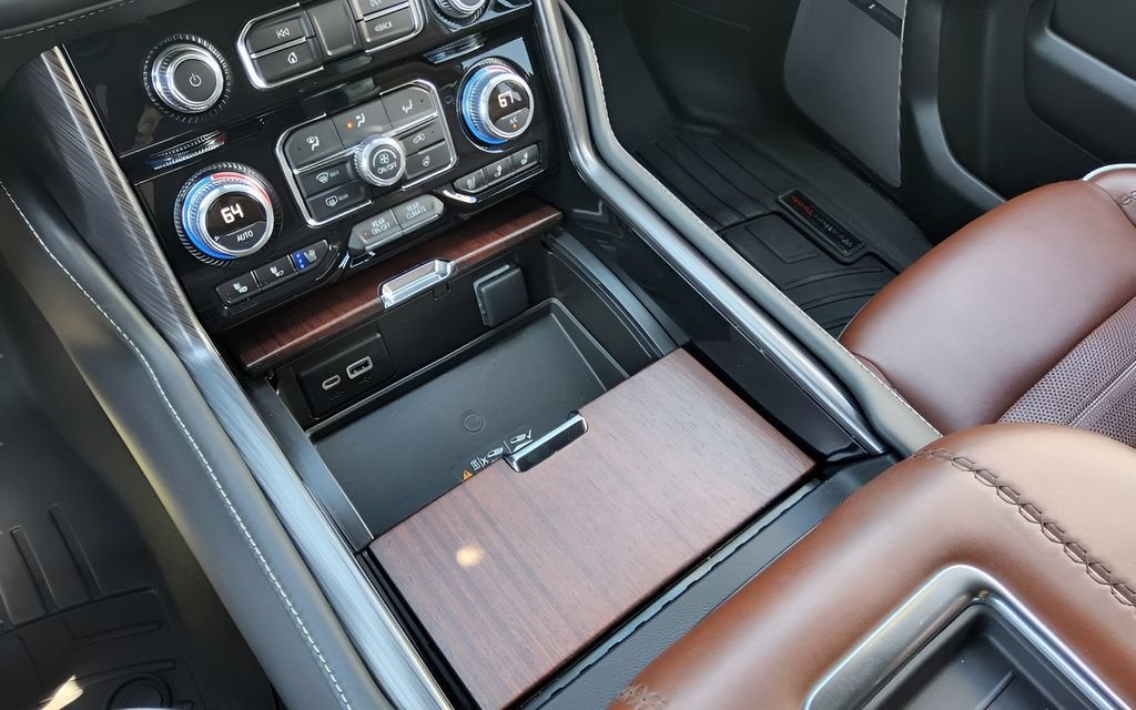 2024 GMC Yukon Denali Ultimate