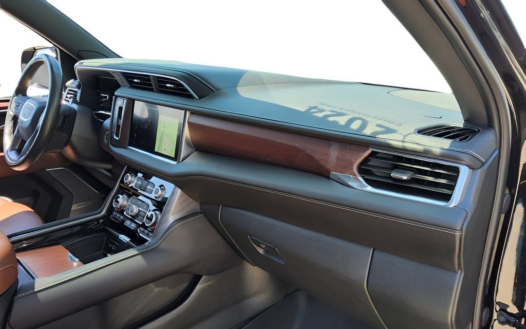 2024 GMC Yukon Denali Ultimate