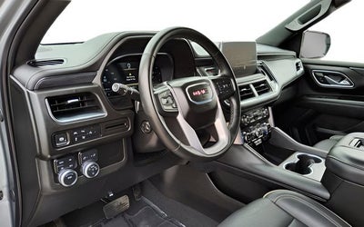 2024 GMC Yukon XL SLT