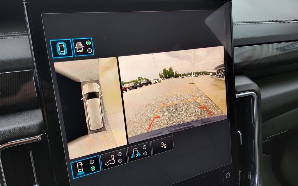 2025 GMC Yukon XL Elevation