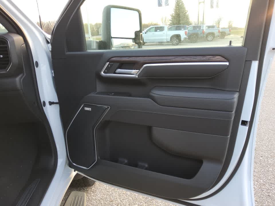 2025 GMC Sierra 2500 HD SLT