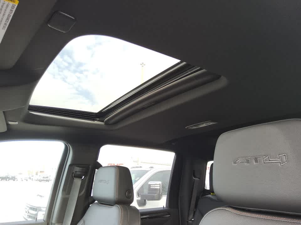 2025 GMC Sierra 2500 HD AT4