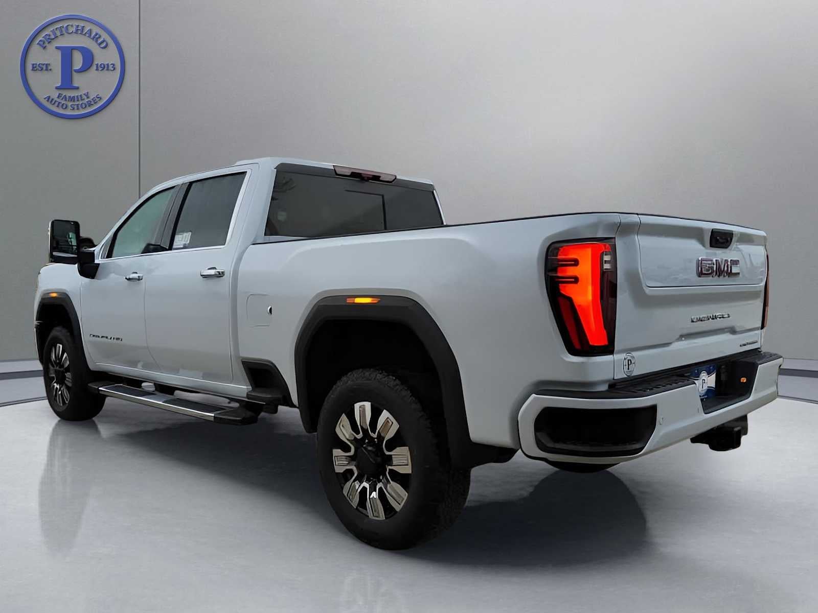 2026 GMC Sierra 3500 HD Denali