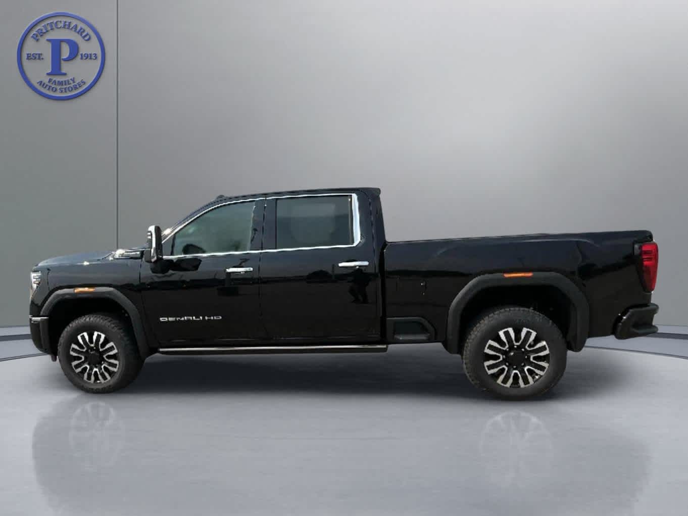 2025 GMC Sierra 3500 HD Denali Ultimate