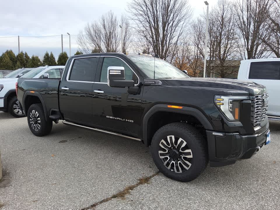 2025 GMC Sierra 3500 HD Denali Ultimate
