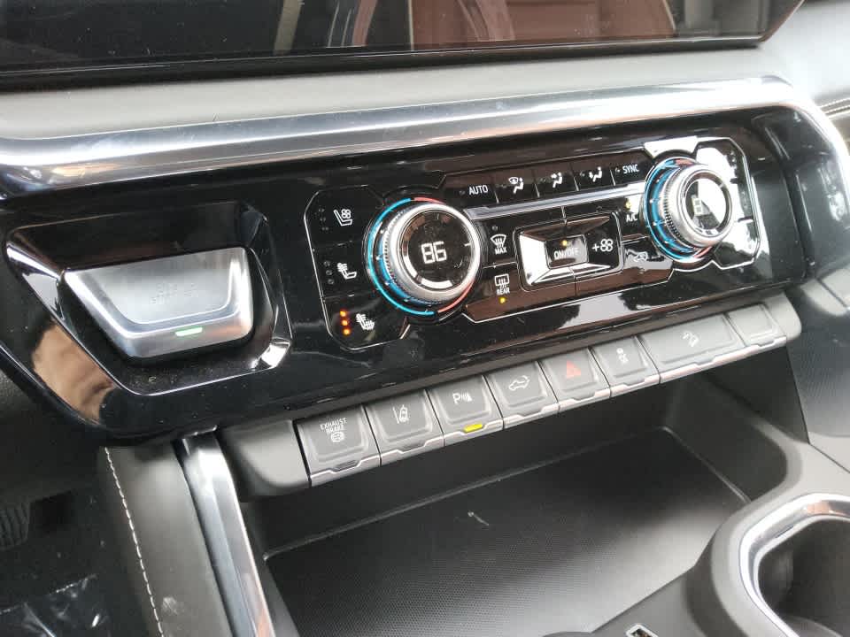 2025 GMC Sierra 3500 HD Denali Ultimate