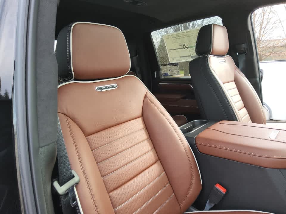 2025 GMC Sierra 3500 HD Denali Ultimate