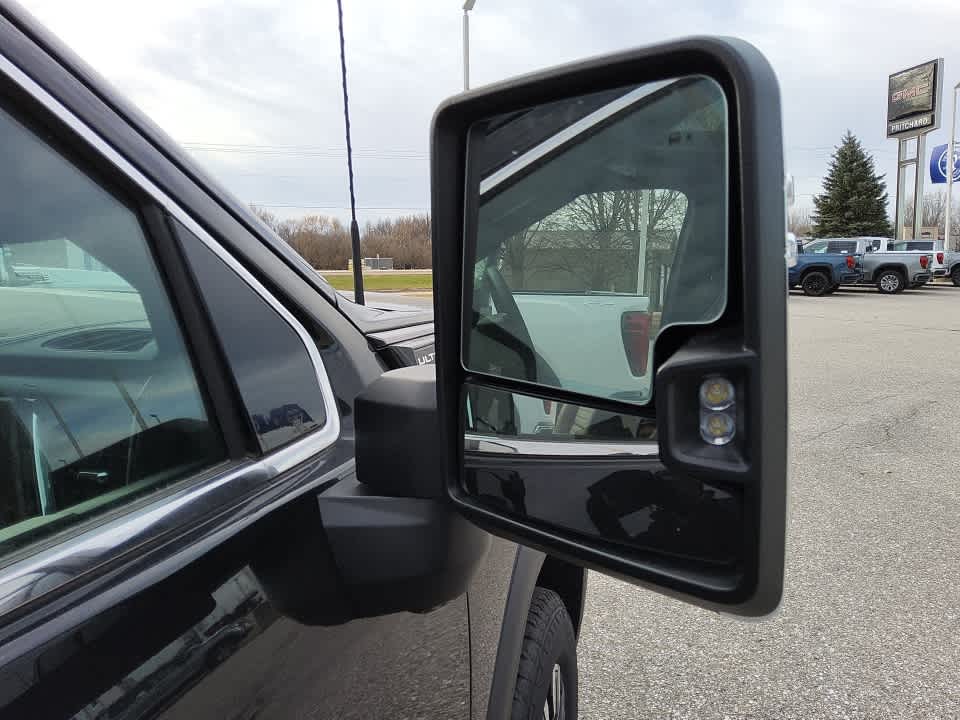 2025 GMC Sierra 3500 HD Denali Ultimate