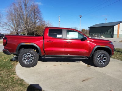 2025 GMC Canyon AT4