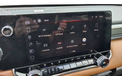 2023 GMC Canyon 4WD AT4