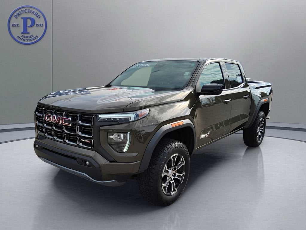 2023 GMC Canyon 4WD AT4
