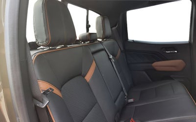 2023 GMC Canyon 4WD AT4