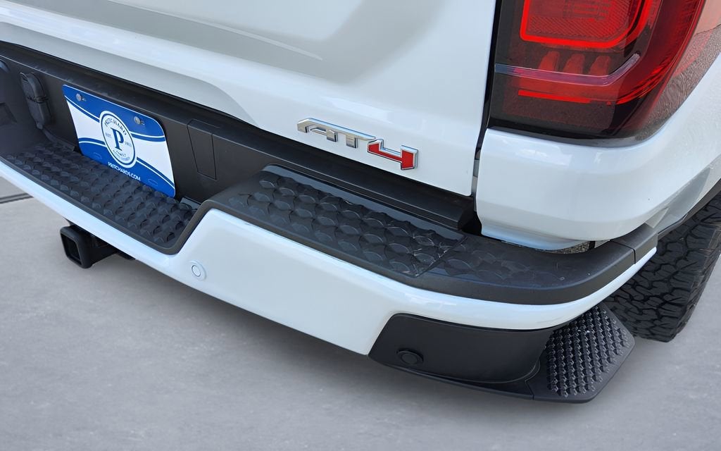 2023 GMC Canyon AT4