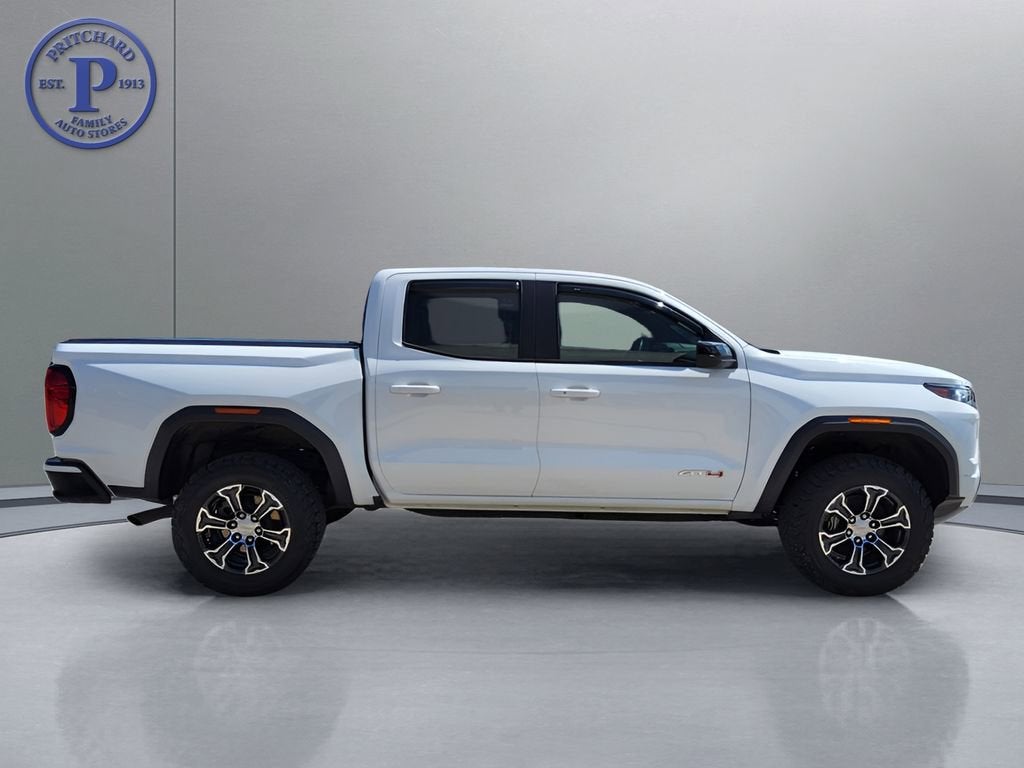 2023 GMC Canyon AT4