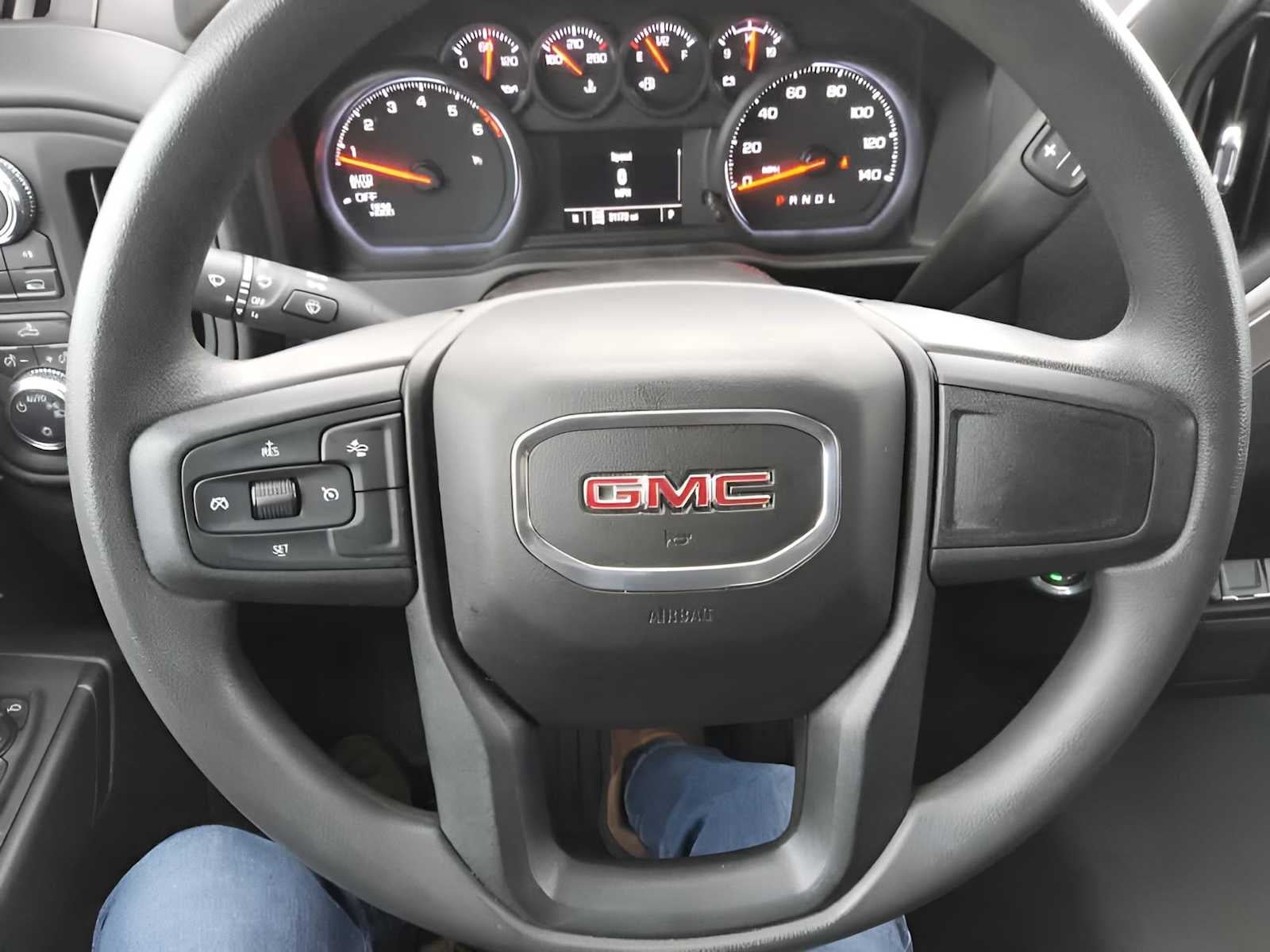 2023 GMC Sierra 1500 Pro