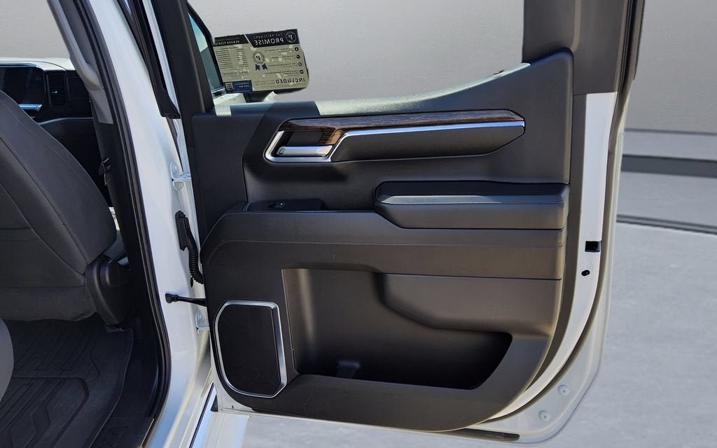2024 GMC Sierra 1500 SLE