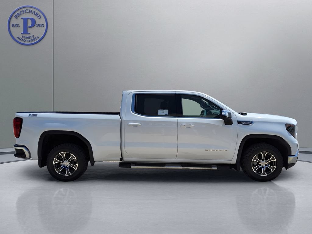 2024 GMC Sierra 1500 SLE