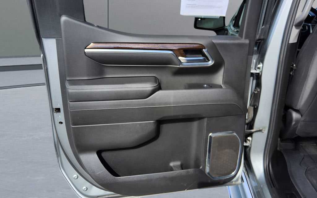 2024 GMC Sierra 1500 SLE
