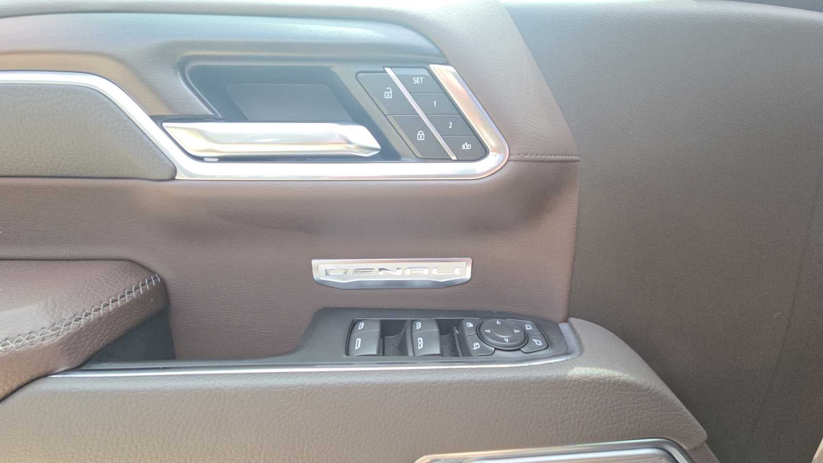 2025 GMC Sierra 1500 Denali