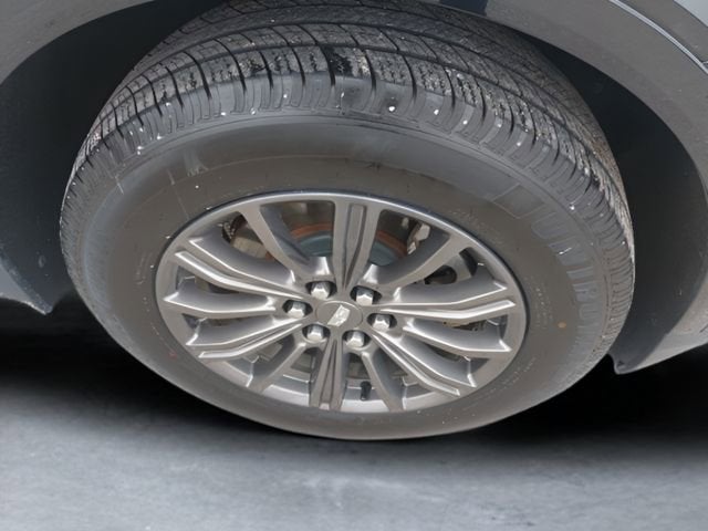 2019 Cadillac XT5 Luxury FWD