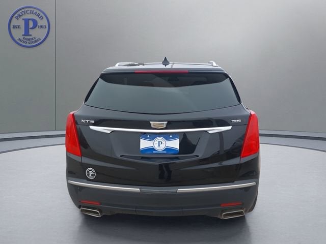 2019 Cadillac XT5 Luxury FWD