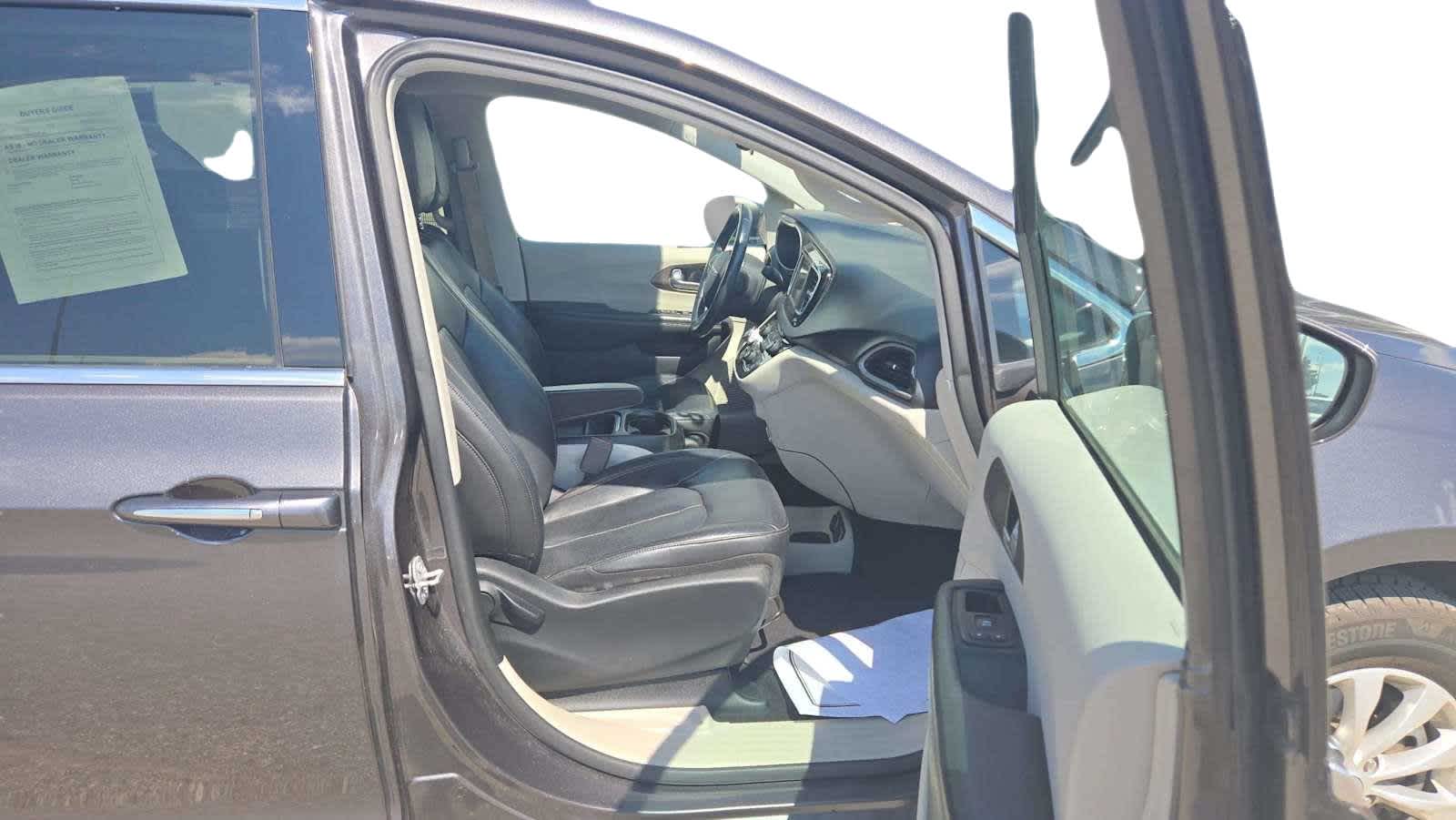 2018 Chrysler Pacifica Base