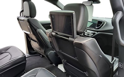 2023 Chrysler Pacifica Hybrid Limited