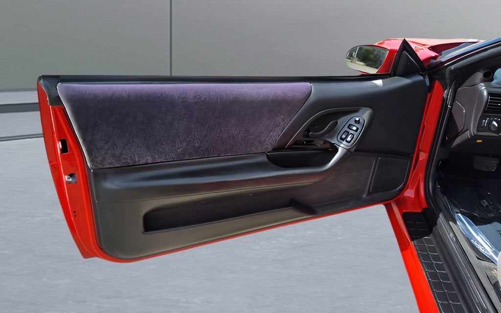 2000 Chevrolet Camaro Base