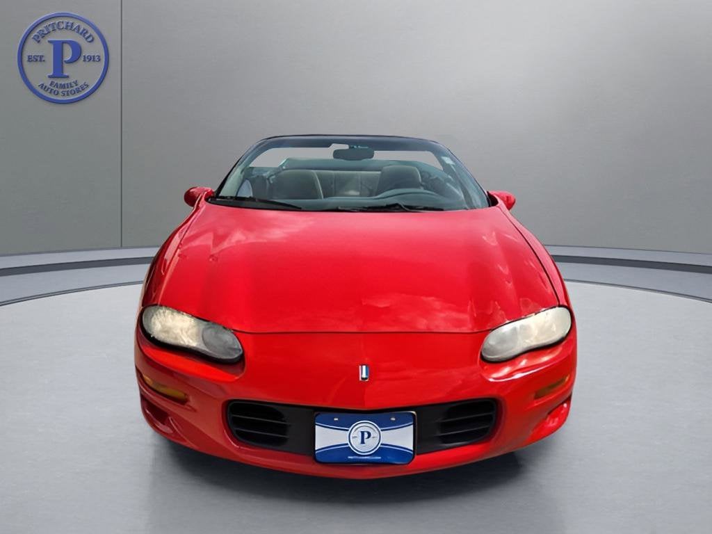 2000 Chevrolet Camaro Base