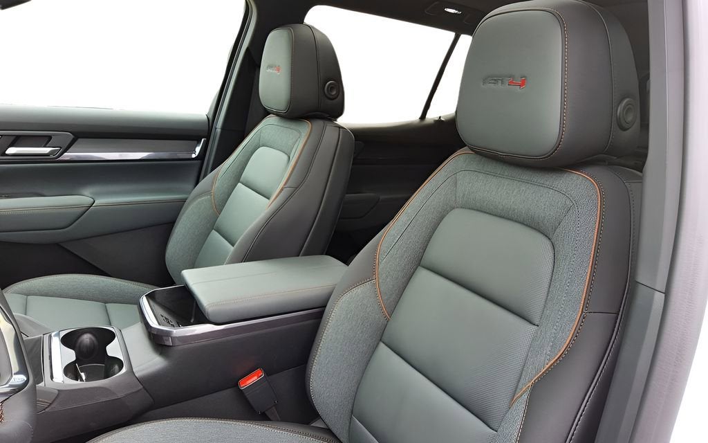 2026 GMC Terrain AT4