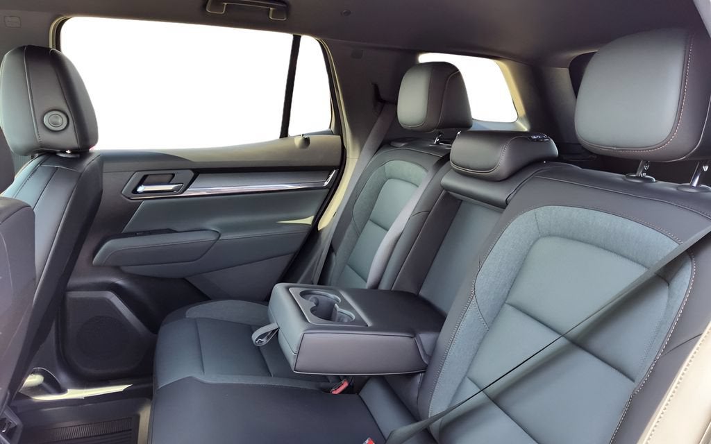 2026 GMC Terrain AT4 - Photo 24