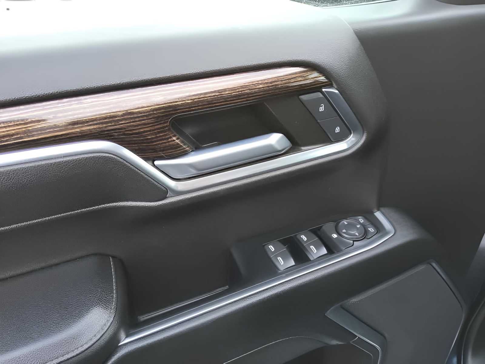 2022 GMC Sierra 1500 SLE