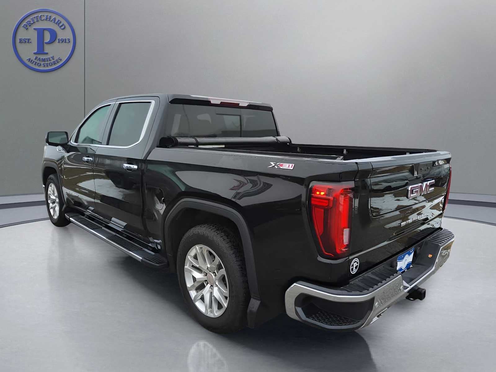 2021 GMC Sierra 1500 SLT