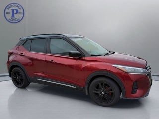 2021 Nissan Kicks SR