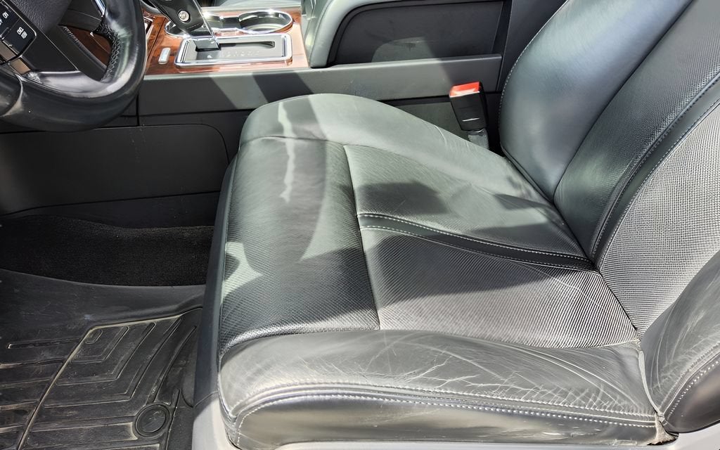 2015 Lincoln Navigator Base