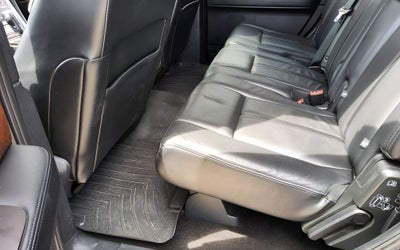 2015 Lincoln Navigator Base