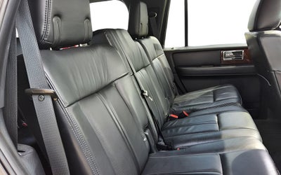 2015 Lincoln Navigator Base