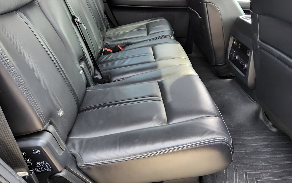 2015 Lincoln Navigator Base