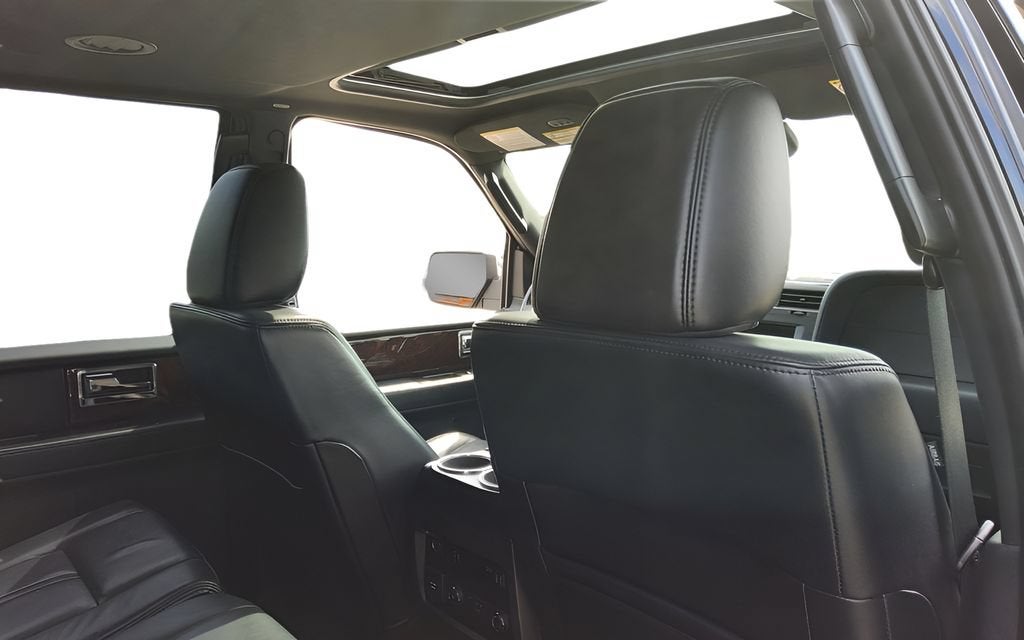 2015 Lincoln Navigator Base