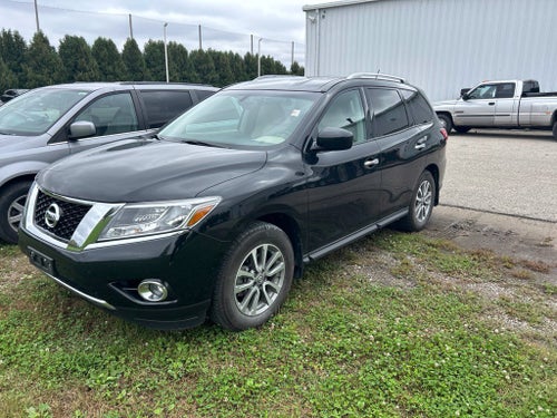 2016 Nissan Pathfinder SV